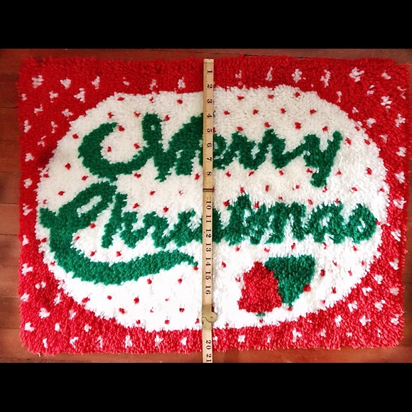 Vintage Christmas Hooked Rug - Picture 3 of 5